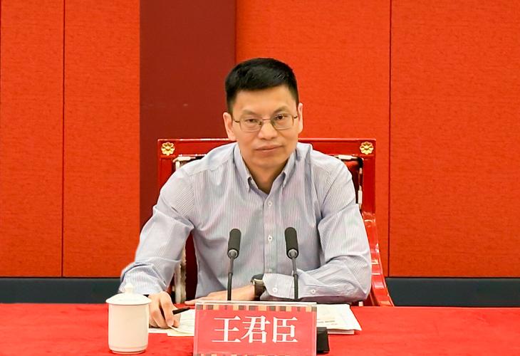 四川省人民政府駐重慶辦事處主任王君臣帶隊(duì)調(diào)研《文成公主》項(xiàng)目